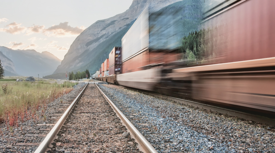 Уралвагонзавод заключил контракт на 3 тысячи полувагонов