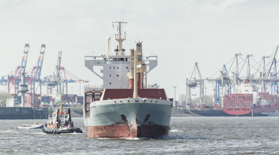 Завод «Янтарь» начал испытания судна «Евгений Горигледжан»