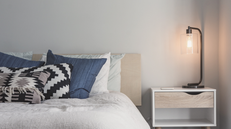 В России начнут выпускать очки для борьбы с бессонницей